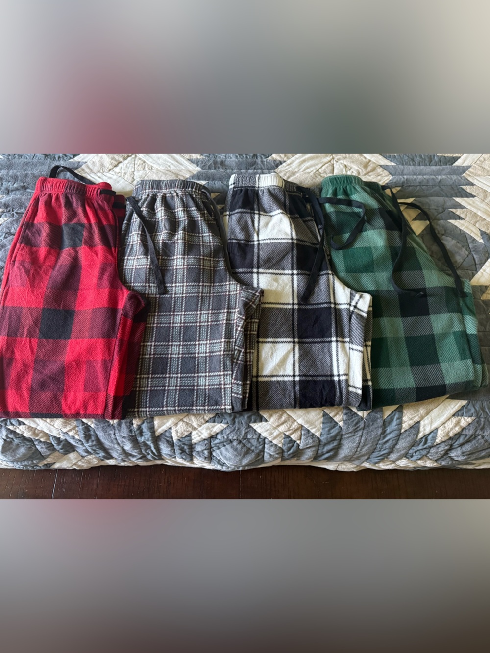 Mens Sonoma Size Small 4 Pair Fleece PJ Pull-On Bottoms